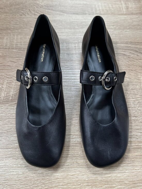 Reformation Shoes - Reformation Bethany Ballet Flats Black Size 7